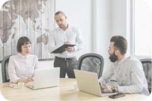 business-people-working-with-laptop-office